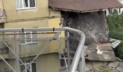 Zonguldak’ta sağanak felaketi: Dün duvarı yıkılan ev bugün tamamen çöktü