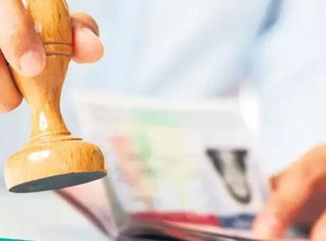 Vize şirketlerine operasyon! Randevu sistemini kilitleyip, 300 euroya satmışlar