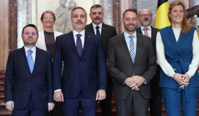 Dışişleri, Adalet ve İçişleri bakanları Belçika’da! Kritik toplantı öncesi aile fotoğrafı çekildi