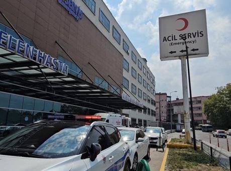 3. katta halat koptu, yük asansörü yere çakıldı: 1’i ağır 3 yaralı