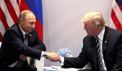 Trump hakkında şok iddia: Putin’in elinde görüntüleri var