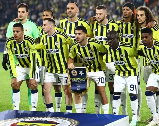L’Equipe’den Fenerbahçeli yıldız için olay manşet: “Takımı batırıyor”