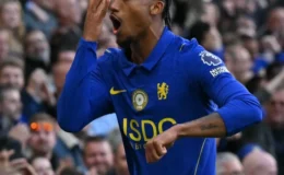 Chelsea gol oldu yağdı