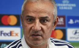 Fenerbahçe’de istifa çağrıları sonrası İsmail Kartal’dan derbi mesajı