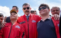 İçişleri Bakanı Çiftçi, TEKNOFEST Güneydoğu’yu ziyaret etti