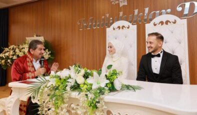 Esenler’de evlenen çiftlere ücretsiz oldu