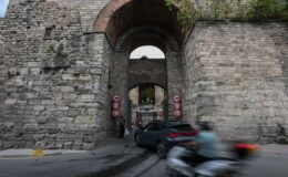 Osmanlı döneminde surlara asıldı, neden orada olduğunu bilen az: Bozdoğan Gürzü
