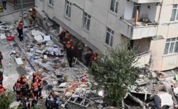 Maltepe’de kısmen çöken binada yeni gelişme! Enkazdan 1 kişinin cansız bedeni çıkarıldı