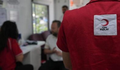Türk Kızılay’dan İstanbul’daki kuvvetli yağışlarda vatandaşa sıcak destek