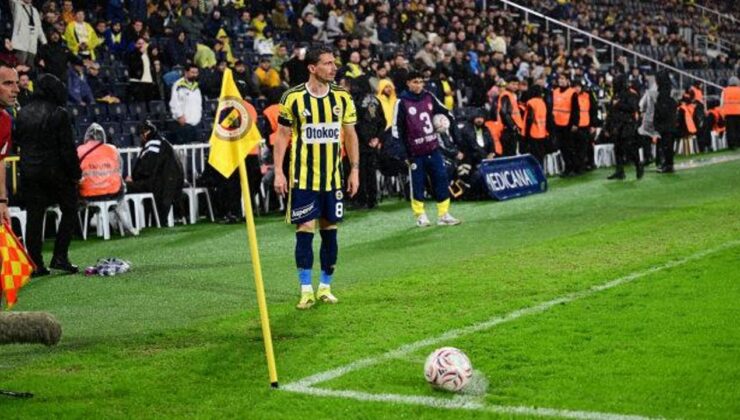 Yıldız isim 568 gün sonra Fenerbahçe’de maça çıktı