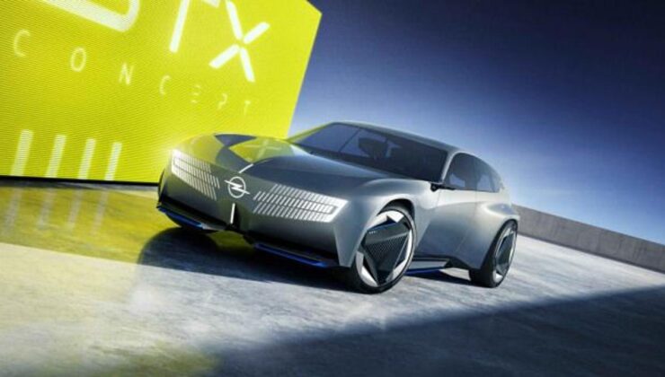 Elektrikli station wagon döneminin öncüsü: Opel STX Concept tanıtıldı